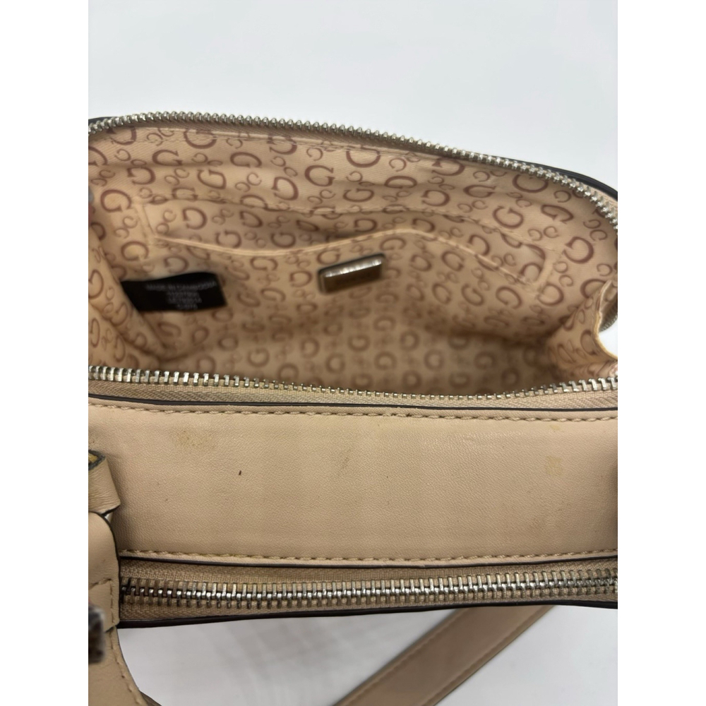 GUESS Beige Crossbody Camera Bag Faux Leather Zip - Picture 4 of 9
